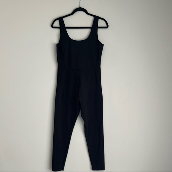 Sasha Exeter x Joe Fresh Catsuit black size medium - Picture 2 of 9